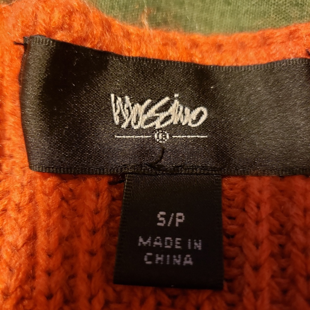 Rust colored sweater - Picture 3 of 4